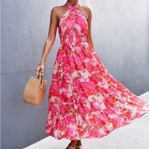 (Never Worn) FDSUFDY Floral Halter Neck Maxi Dress - Pink